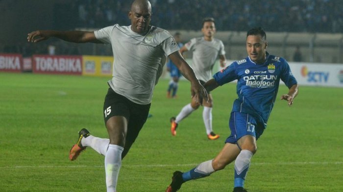 Prediksi Pertandingan Bola Persib Bandung vs Persela Lamongan 16 Juli 2018