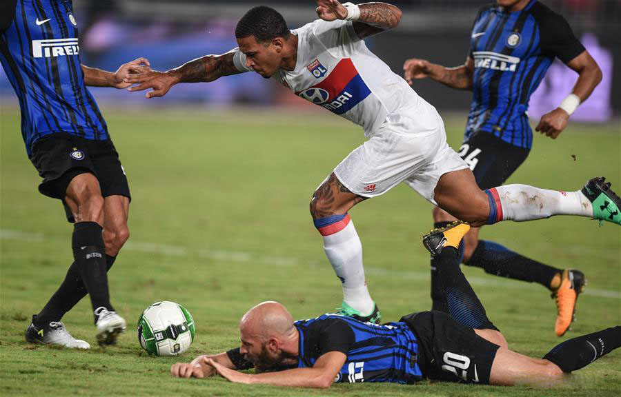 Prediksi Pertandingan Bola Inter Milan vs Olympique Lyonnais 5 Agustus 2018