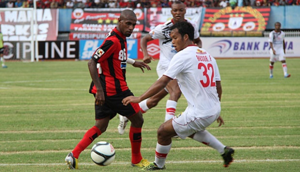 Prediksi Pertandingan Bola Mitra Kukar vs Persipura Jayapura 17 September 2018